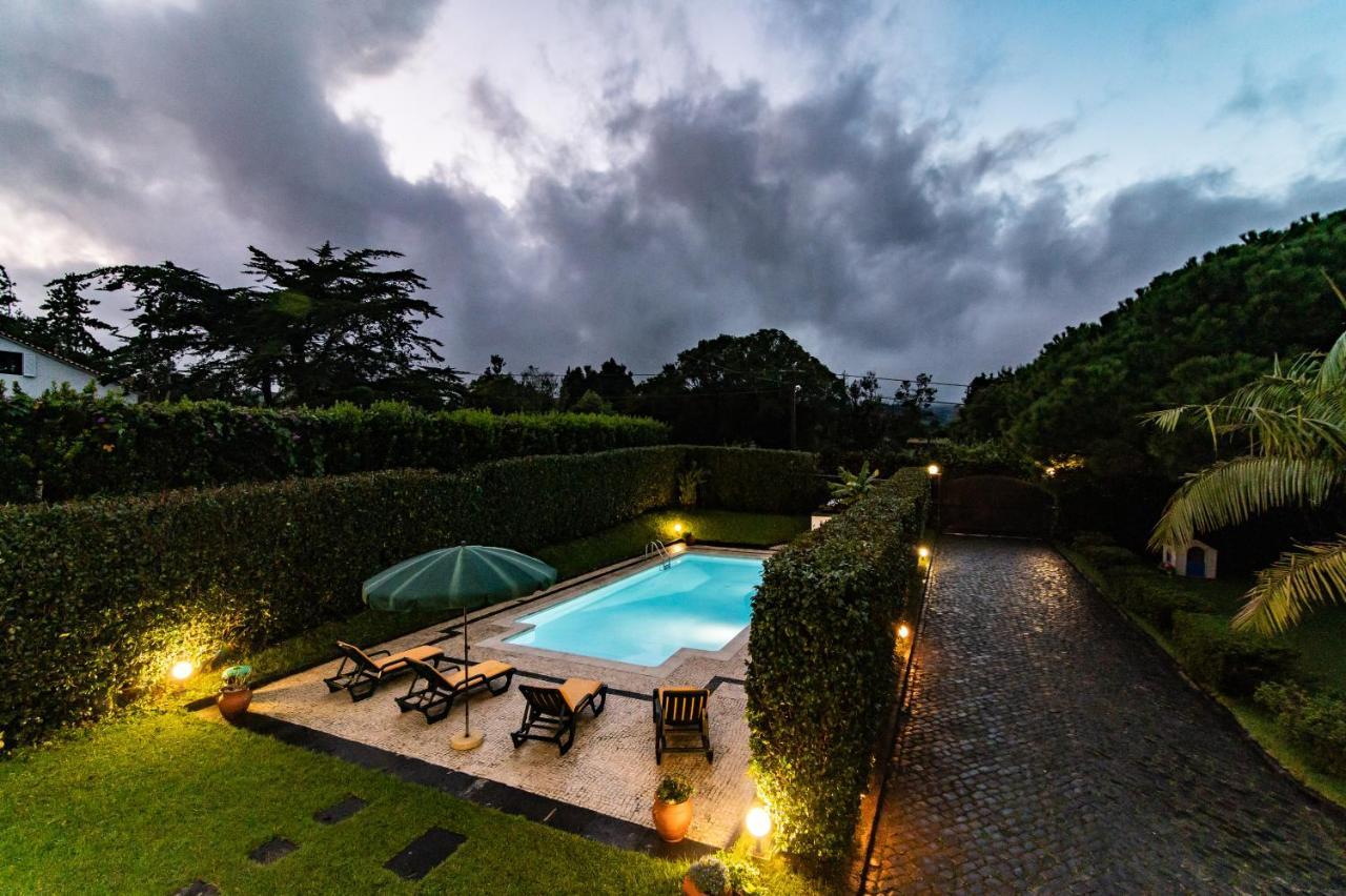 Casa Do Pinheiro With Shared Swimming Pool Açores Exterior foto