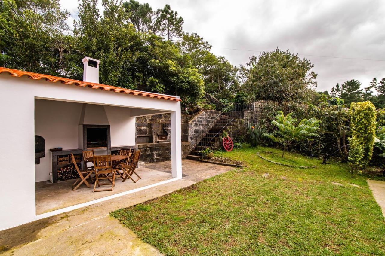 Casa Do Pinheiro With Shared Swimming Pool Açores Exterior foto